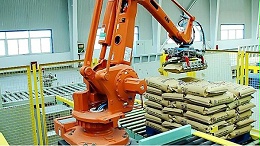 码垛机：兼容多线，智能扫码，打造高效产线的工业机器人之选